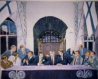 Operusneuvos Kaius Sulonen ja opetuslapset 1957-1959 entisen opinahjonsa edustalla Fabianinkatu 26, Helsinki. 140x180 cm, öljyväri. Omistaa SLK-Säätiön taidekokoelmat, Pasila


